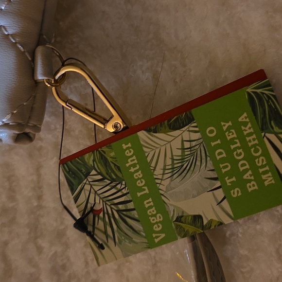 Badgley Mischka Gray Quilted 10.5  inch Clutch With Gold Accents 7inch Deep. New - Picture 8 of 8